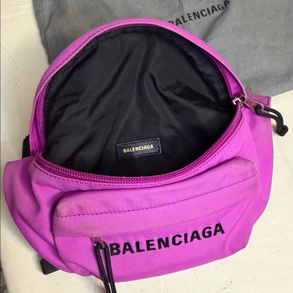 Balenciaga Vibrant Pink Nylon Crossbody Belt Bag - Picture 6 of 7